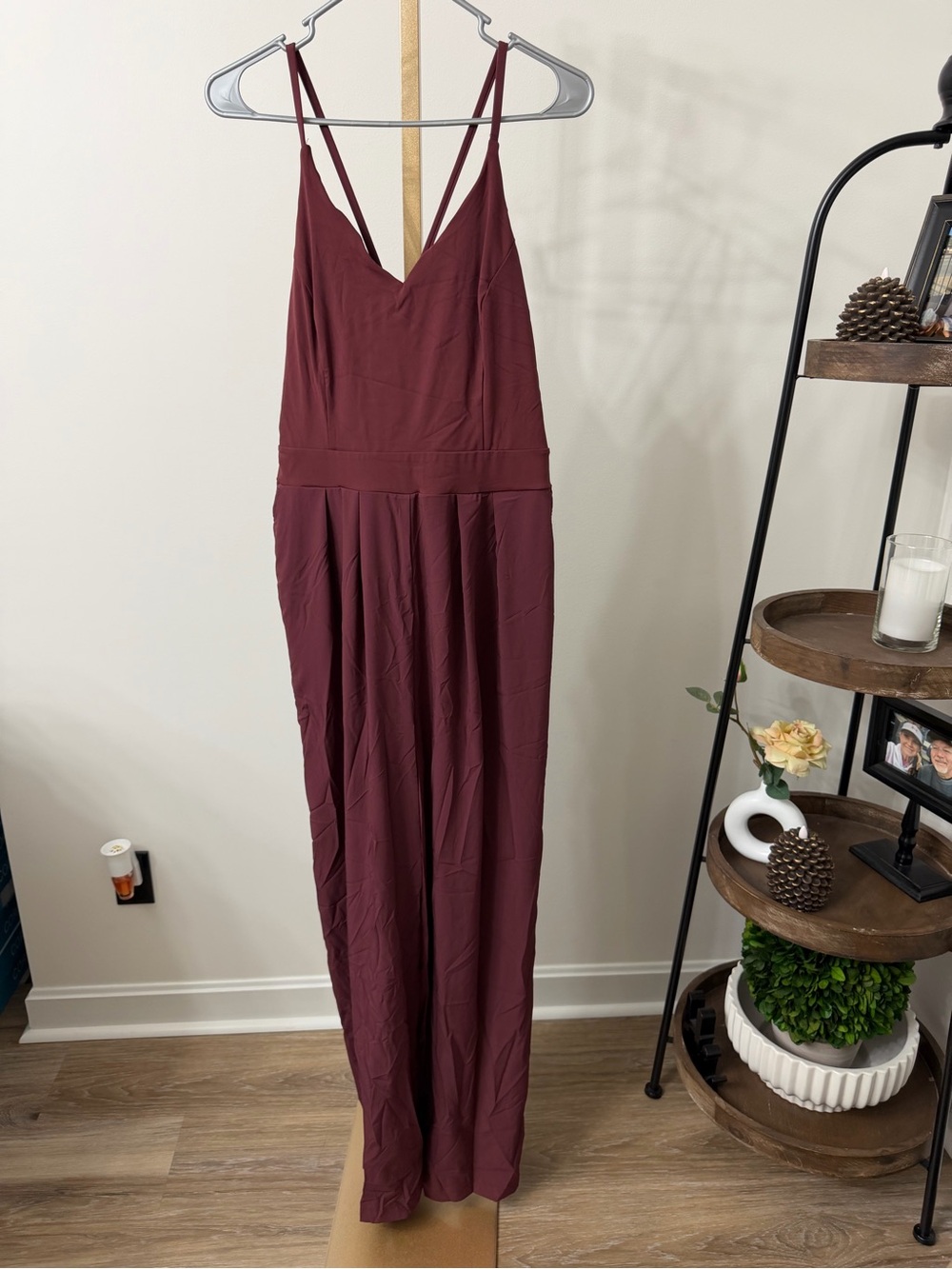 HALARA Wine Red Sleeveless Jumpsuit